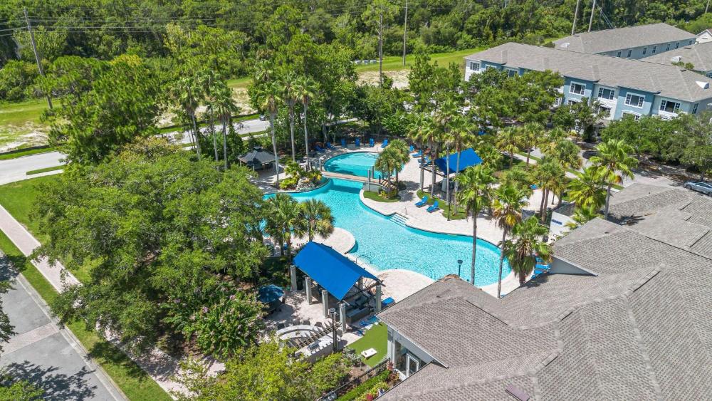Modern 2BR2BA King Bed Pool, Gym #7